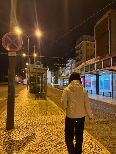 Lua de mel - Dia 2: Lisboa por um instante — praças, bondinho amarelo e nascer do sol - 1–77 Rua da Sra da Saúde, Santa Maria Maior, Lisbon, Lisboa