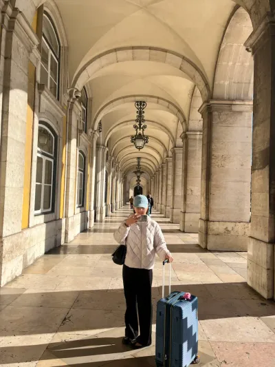 Lua de mel - Dia 2: Lisboa por um instante — praças, bondinho amarelo e nascer do sol - 2 Rua Áurea, Santa Maria Maior, Lisbon, Lisboa