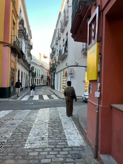 Día 6 de luna de miel: tour de Sánding para conocer Setenil y Ronda - 13 Calle de Rioja, Seville