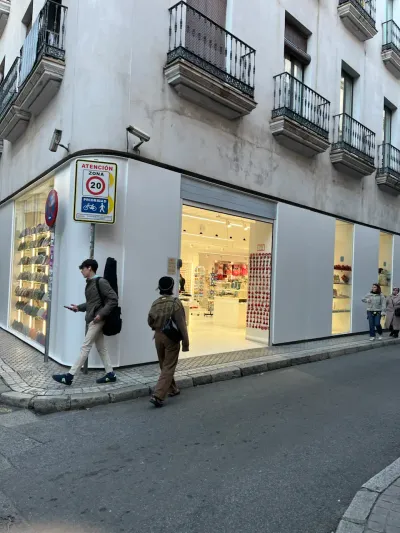 Día 6 de luna de miel: tour de Sánding para conocer Setenil y Ronda - 18 Calle de la Cabeza del Rey Don Pedro, Seville