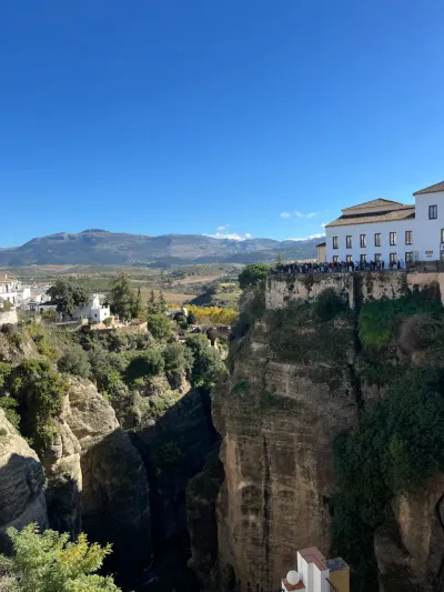 Día 6 de luna de miel: tour de Sánding para conocer Setenil y Ronda - 2 Calle de Rosario, Ronda