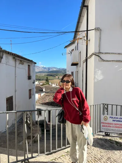 3 Calle Real