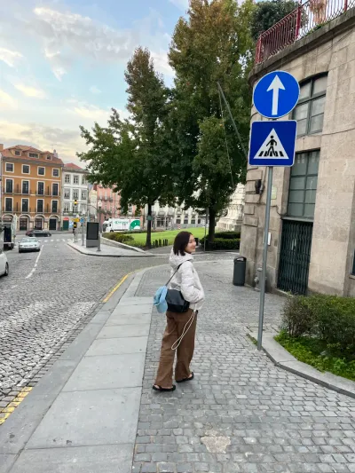 Lua de mel — Dia 3: passeio em vinícolas e Porto — jantar no Douro 🍽️ - 13 Rua de Mouzinho da Silveira, União das freguesias de Cedofeita, Santo Ildefonso, Sé, Miragaia, São Nicolau e Vitória, Porto