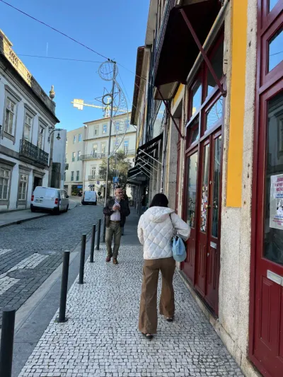 144 Rua das Carmelitas