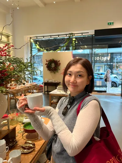 Trăng mật ngày 4: Đi dạo ở Porto—nhà thờ và Lello Bookstore, cùng quà lưu niệm - 673 Rua de Sá da Bandeira, União das freguesias de Cedofeita, Santo Ildefonso, Sé, Miragaia, São Nicolau e Vitória, Porto