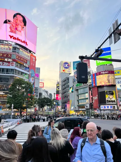 1 Dogenzaka 2-Chōme