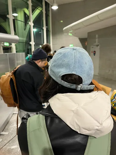 Doomsa Honeymoon Day 5: Shopping in Porto, Visit Seville Cathedral - Via do Aeroporto