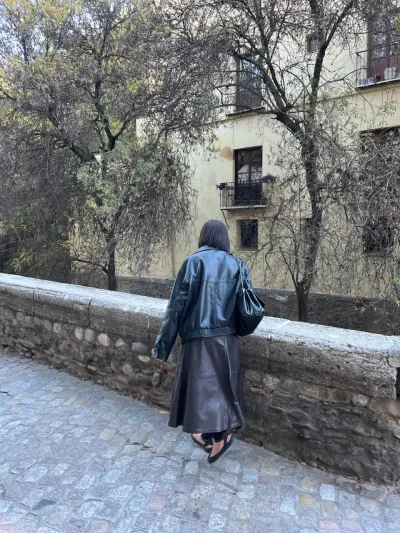 Honeymoon Day 7: Granada—Shopping, the Alhambra Palace, and Snapshots - 33 Carrera del Darro