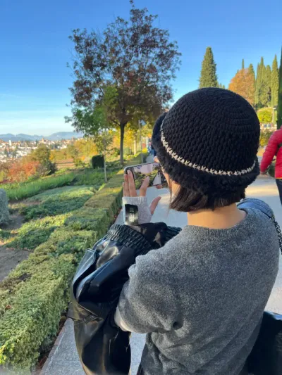 Honeymoon Day 7: Granada—Shopping, the Alhambra Palace, and Snapshots - Cuesta del Rey Chico