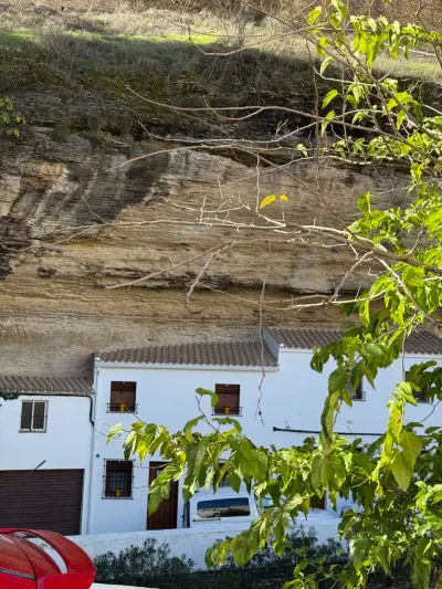 세비아- 그라나다 샌딩투어❤️ - 116–198 Calle de las Cuevas del Sol, Setenil de Las Bodegas