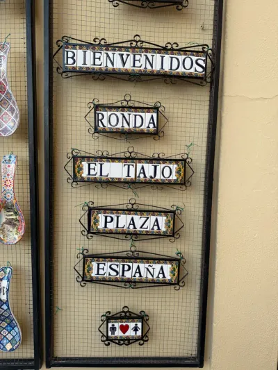 10 Calle Tenorio