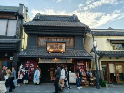 ถนนเก่าแก่ Kawagoe